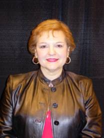 Paula Savage headshot